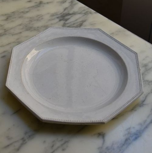 美品フランス19世紀初　VALENTINE窯ファイアンスフィーヌ　オクトゴナル皿 美品フランス19世紀初VALENTINE窯ファイアンスフィーヌオクトゴナル皿