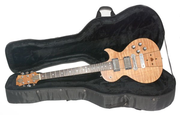 現金特価！☆ハードケース付！GRECO Zemaitis グレコ ゼマティス