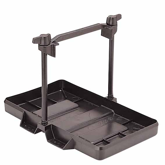 JEEP バッテリートレイ とドレンチューブ Ｍ151 Ｍ151Ａ2 ジープ　7 JEEP バッテリートレイ とドレンチューブ2個 M151 M151A2