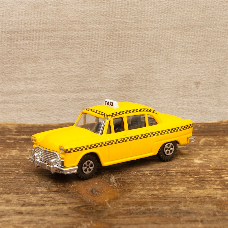 アンティークシャープナー[イエロータクシー]鉛筆削りの卸向け