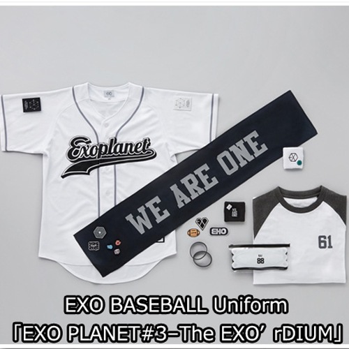 EXO ユニフォーム　D.O. ギョンス 2025年最新】ギョンス シャツの人気アイテム - メルカリ