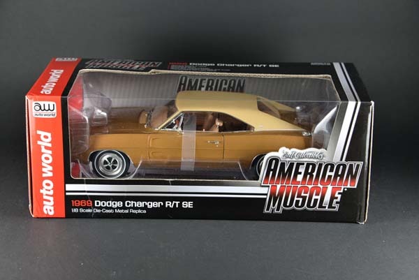 1/18 ダッジチャージャーR/T Dodge Charger R/T 1969 マイスト 1969 DODGE Charger R/T Blue 1/18 MAISTO 【全国送料