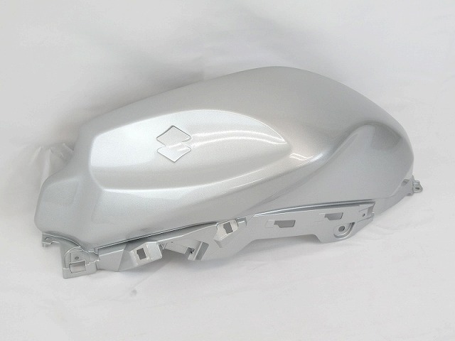 メーカー不明☆金属製タンク車 シルバー SUZUKI 純正 ジクサー150ネイキッド['20-] 左タンクカバー