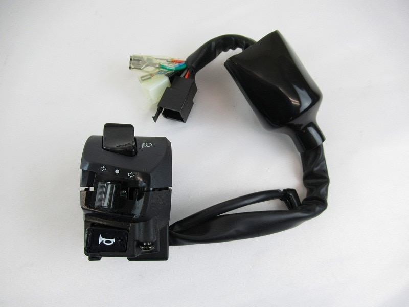 旧型　Switch s-l1200.jpg