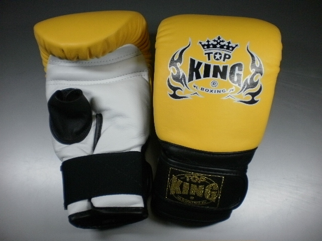 TOP KING キックミット Mサイズ 黒/黄