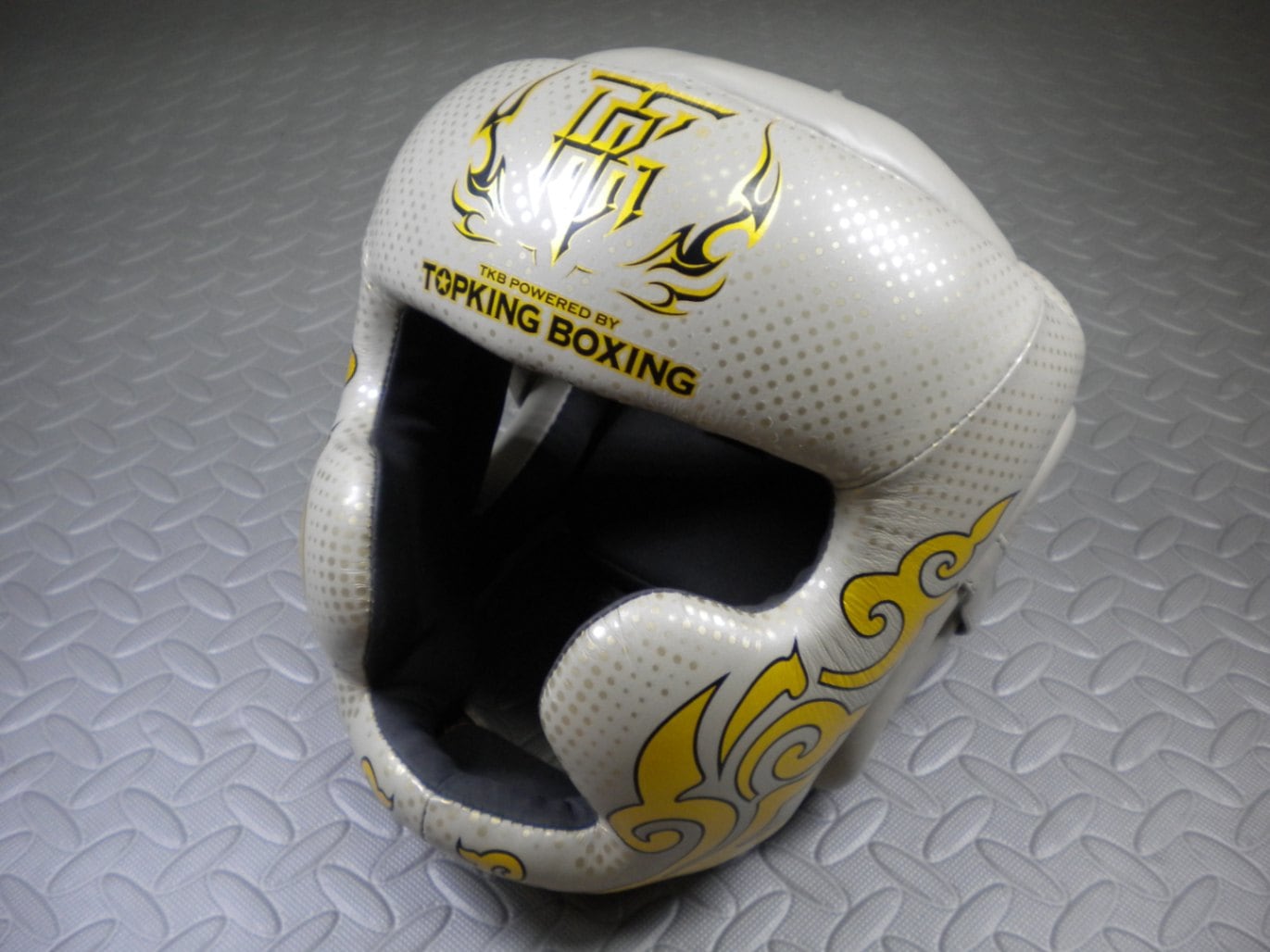 TKB TOP KING ボクシング ヘッドギア Mサイズ TKB TOP KING ボクシング ヘッドギア Mサイズ