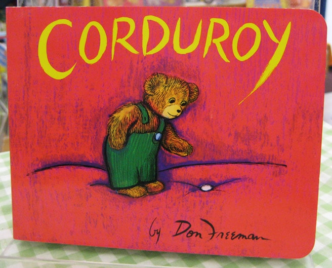 Corduroy ~くまのコールテンくん~ ボードブック | 英語の絵本,名作絵本~ボードブック~ | | 洋書絵本 絵本の家オンラインショップ