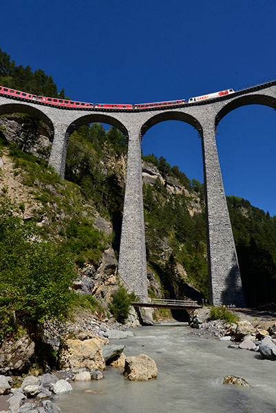 レーティッシュ鉄道 写真集 000000000689_mFB83ov.jpg