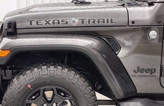 18y－ ジープ ラングラー 純正 テキサストレイル ボンネット