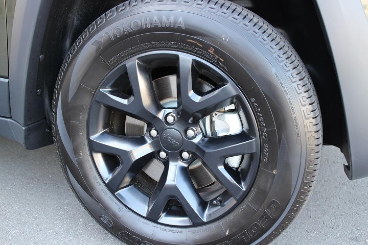 14y－ ジープ チェロキー MOPAR 純正 トレイルホーク 17インチ  