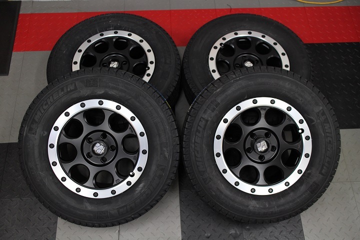 ジープチェロキー純正16インチアルミホイール