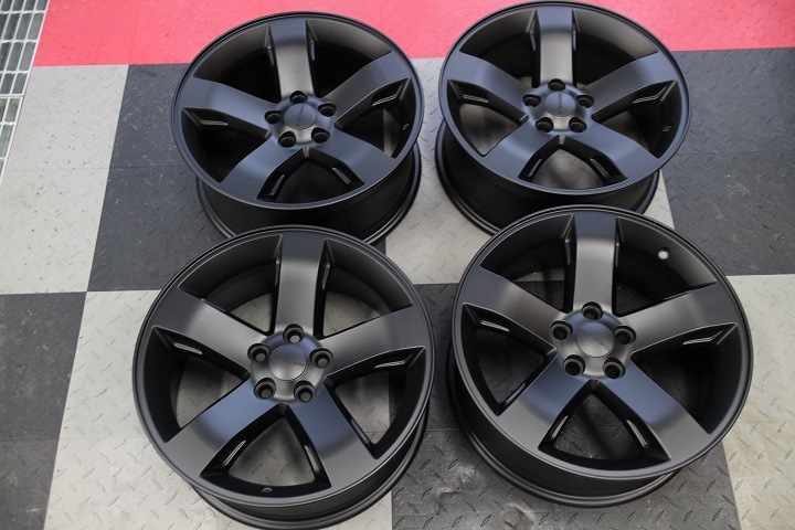 ダッジ チャレンジャー 純正 18in PCD115 4本セット Dodge ダッジ チャレンジャー 純正 18in PCD115 4本セット Dodge