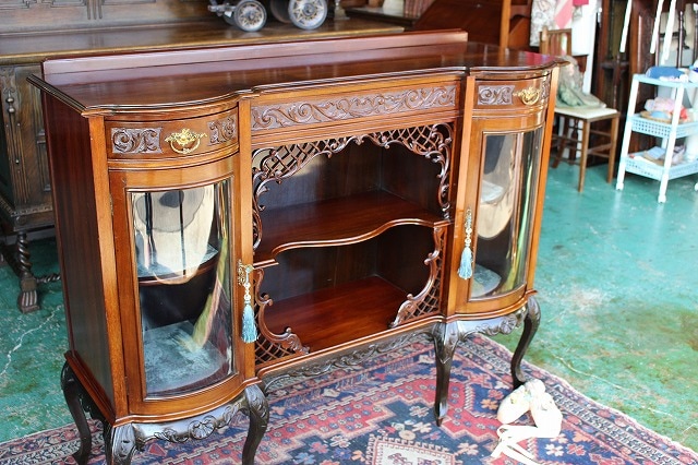 イギリス英国アンティーク家具 ビクトリアン1890年代 サイドボード カップボード ブックケース 8186 英国イギリスアンティーク家具 1900年代 ビクトリアン ペンブローク