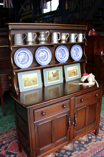 イギリス アンティーク 家具 アーコール ドレッサー カップボード 6601c イギリス アンティーク 家具 アーコール ドレッサー カップ