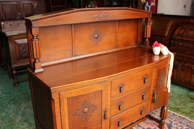 GMGK239○英国 アンティーク サイドボード キャビネット コートカップ