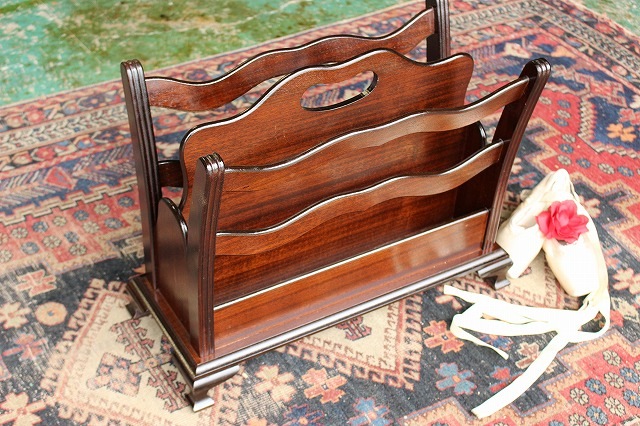 イギリスアンティーク　マガジンラック 0000000081162_o0V2eoG.jpg