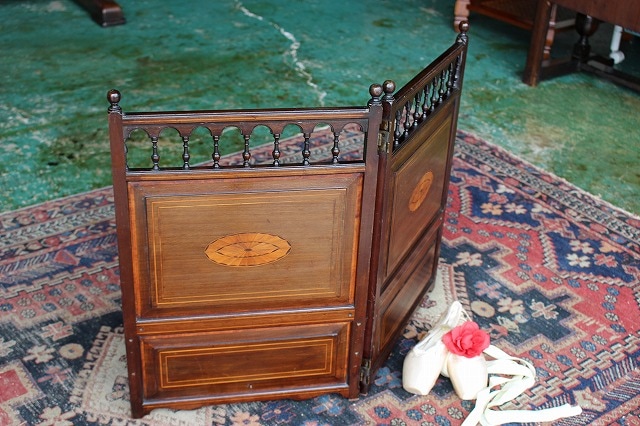 イギリスアンティーク家具 ファイヤースクリーン パーテー