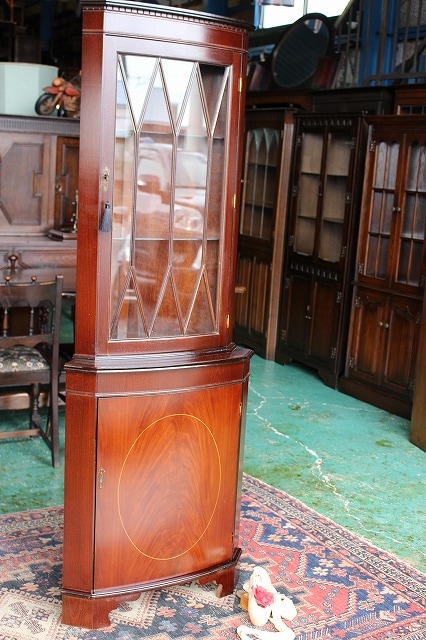 ヴィンテージ ウォールキャビネット 壁掛け 飾り棚 ショーケース アンティーク fd275677d9d3bb74dfcd5e1af00306