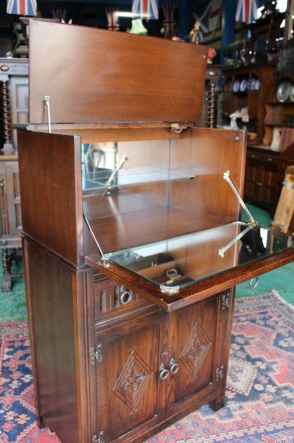 ☆在庫一掃セール☆ イギリス アンティーク家具 カクテル