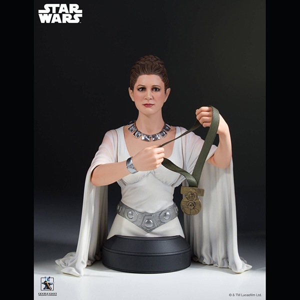 スター・ウォーズ ミニバスト プリンセス・レイア（ヤヴィン版） 予約