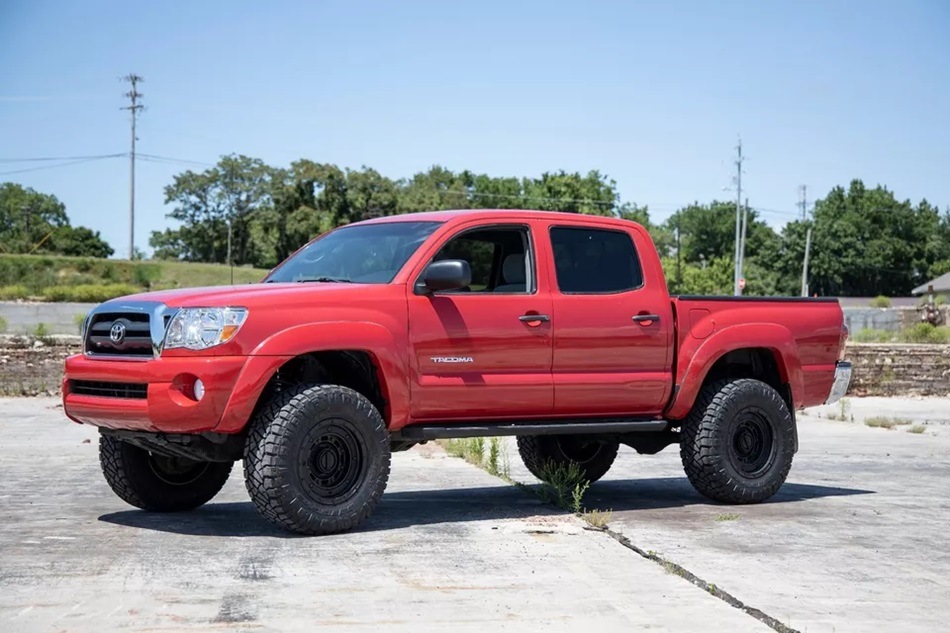 取り寄せ対応！) 2005-2023 タコマ 4WD Rough Country ラフ