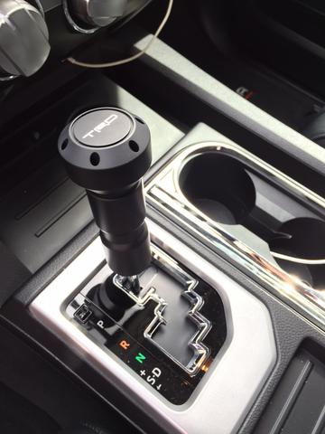 新作 トヨタ ランドクルーザー200 専用 シフト ノブ 　交換タイプ　3色可選 新作 ランドクルーザープラド150系 ランドクルーザー200系 専用シフト