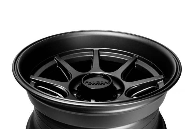 ファルコンホイール25日で終了します King of Five spoke伝説、再び。」ワークの人気モデルが『VS-KF