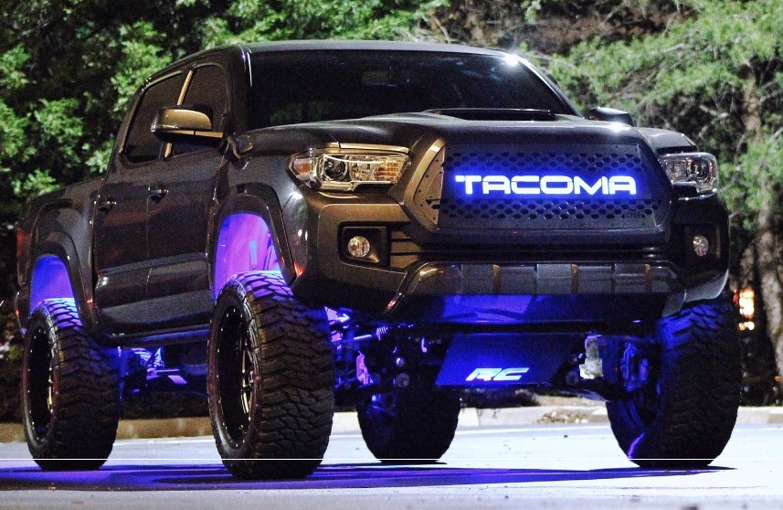 Tacoma タコマ　TRDproグリル　2016以降 Amazon | フロントグリル トヨタ タコマ 2016-2022 SR / SR5