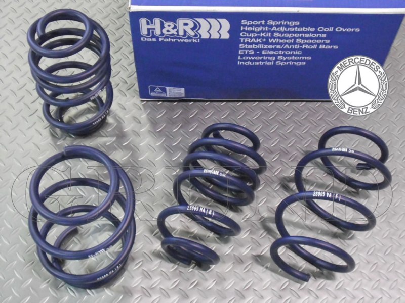 メルセデスベンツ　CLA45 H&Rダウンサス H&R Sport Spring Kit for Mercedes-Benz AMG CLA45 4MATIC