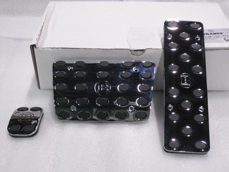 【正規品】BRABUS ブラバス アルミペダルセット R230 SL BRABUS ブラバス アルミペダルセット クローム