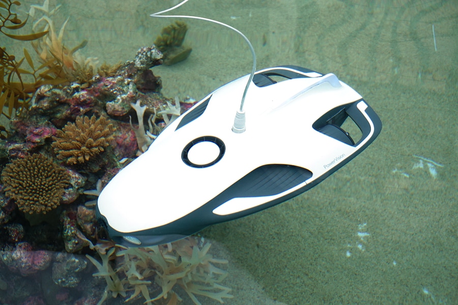 水中ドローン PowerVitionパワーレイ ウィザード版 魚群探知機　VR 釣りやVR海中散歩ができる水中ドローン「PowerRay」。4K撮影や