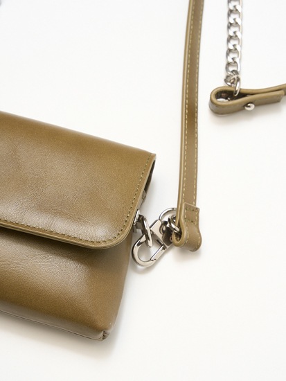 【新品】yenn チェーンベルトポーチ YENN/イエン】チェーンベルトポーチ/CHAIN BELT POUCH(Y252