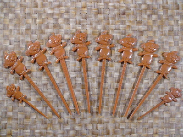 トレーダーヴィックス　メネフネ　ビンテージ・ソフビ　1970’s Trader Vic's “Menehune Man” Vinyl Doll メネフネ ビンテージ