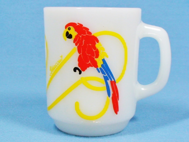レア柄　ファイヤーキング　MACAW レア柄 ファイヤーキング MACAW 商品情報 – Fire-King Japan ONLINE STORE