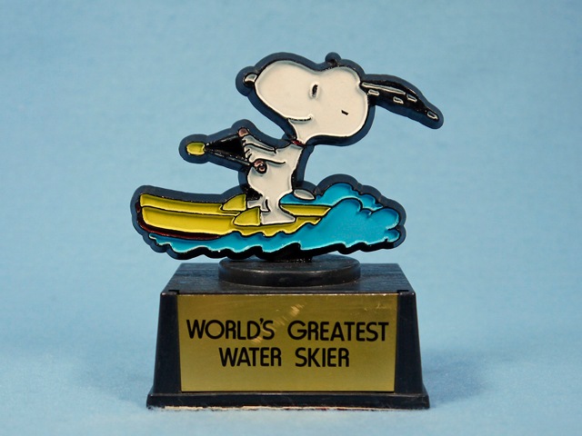 Aviva スヌーピー 水上スキー トロフィー ピーナッツ スヌーピー トロフィー ウォータースキー – ROBOTROBOT