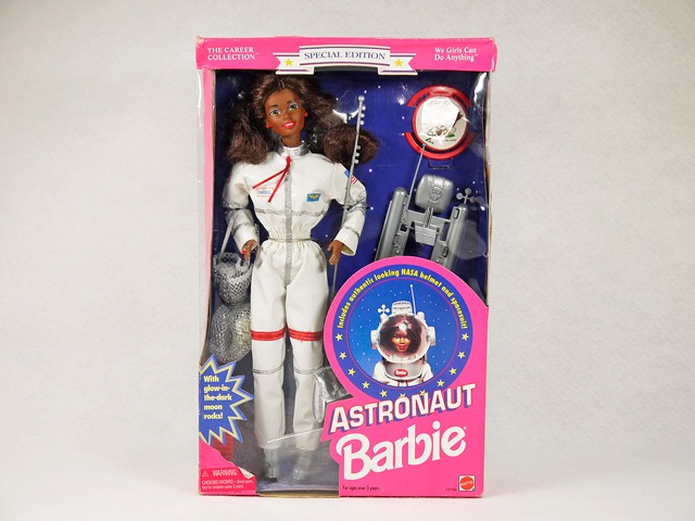 Barbie - バービー　　アストロノーツ　アポロ Amazon.com: Barbie Careers Playset, 65th Anniversary