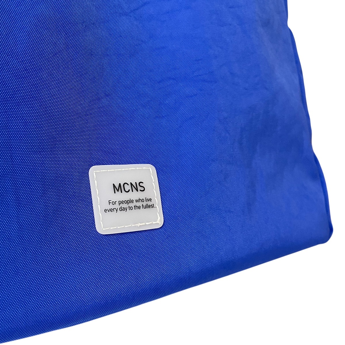 ナイロンシワケ巾着ロープトート(40453) : 商品詳細 - MACARONIC