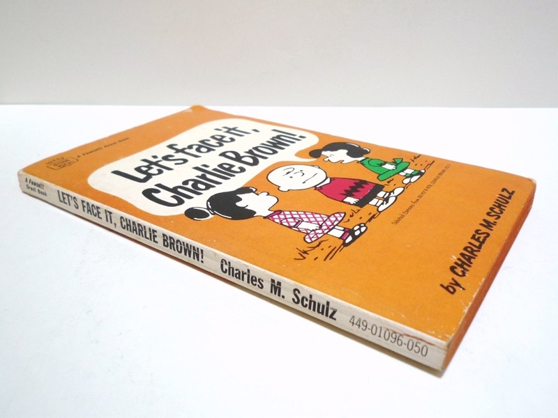 60～70's スヌーピー 本 LET'S FACE IT,CHARLIE BROWN