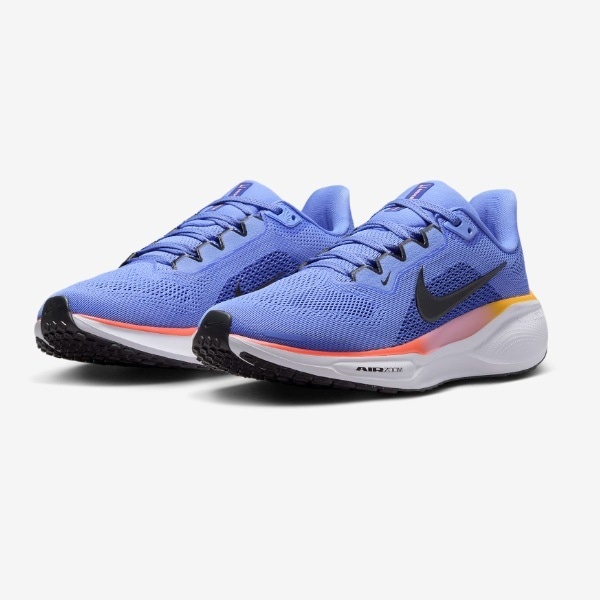 Nike ランニングシューズ ホワイト/オレンジ/ブルー Nike ランニングシューズ ホワイト/オレンジ/ブルー