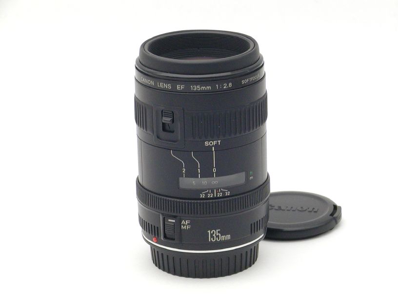 Canon EF 135mm f/2.8 ソフトフォーカスレンズ