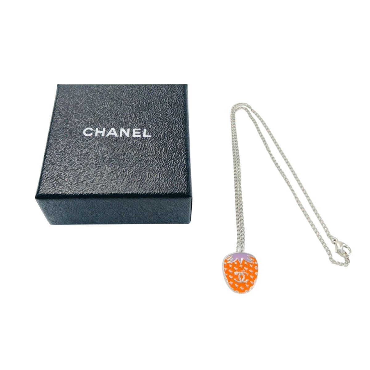 CHANEL ネックレス いちごモチーフ ペンダント ココマーク 9762 CHANEL シャネル ネックレス イチゴ いちごモチーフ ペンダント