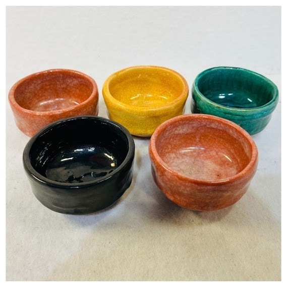 中古品 みにくい 湯飲み茶碗 5客