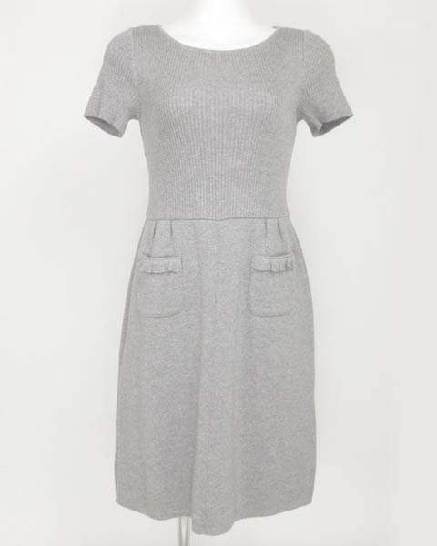 美品 フォクシー ニットQuartette リネン 半袖 ケーブル プレート付 FOXEYグレー半袖ニット38 美品 フォクシー ニットQuartette