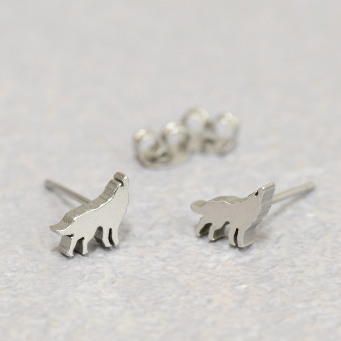 Amazon | [silver KYASYA]ステンレス オオカミ フープピアス