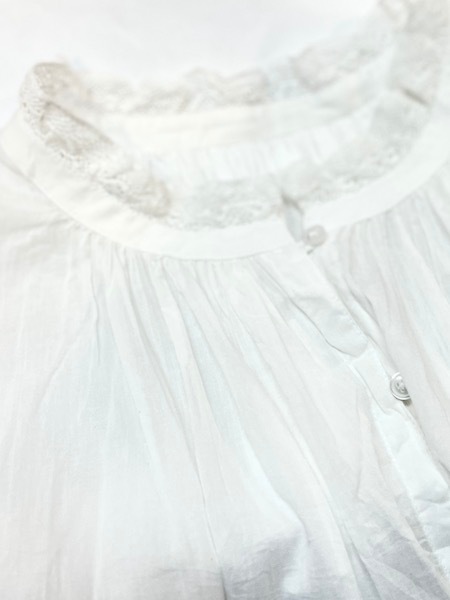 SOIL/ソイル　　VOILE LACE NECK LACE GATHERED SMOCK　3色　・　NSL25061　［送料無料］ 　『ゆうパケット対応』 SOIL/ソイル VOILE LACE NECK LACE GATHERED SMOCK 3色
