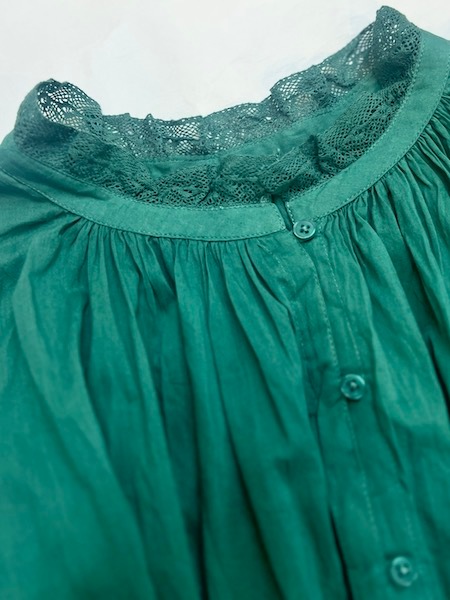 SOIL/ソイル　　VOILE LACE NECK LACE GATHERED SMOCK　3色　・　NSL25061　［送料無料］ 　『ゆうパケット対応』 SOIL/ソイル VOILE LACE NECK LACE GATHERED SMOCK 3色