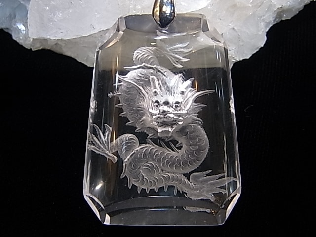 高品質　水晶　彫物宝具ペンダント インクルージョン水晶 ペンダントトップ