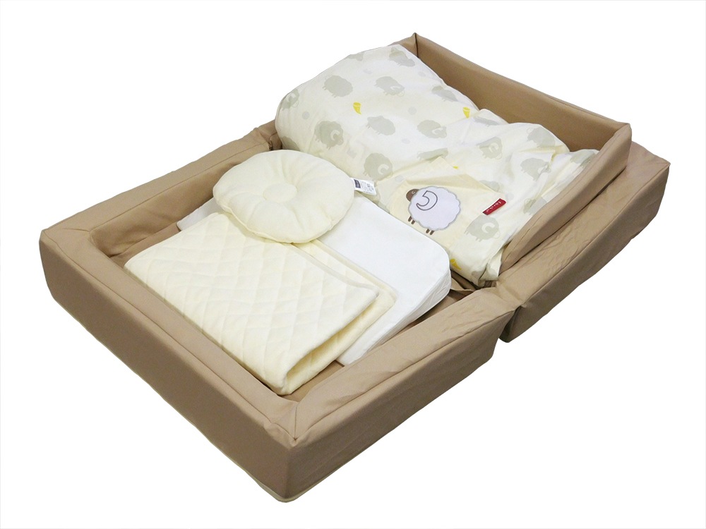 ファルスカ コンパクトベッド ベージュ 防水シート付き ファルスカ