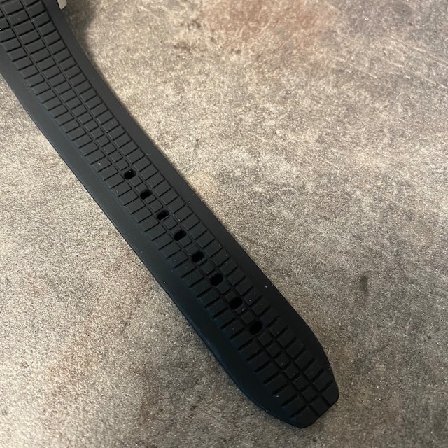 t26 箱付き 新品 SHIRLEY BEE 高級感メンズ腕時計 ブルー 820 RP10-006 Tourist 004シリーズ メンズ腕時計 ソーラー