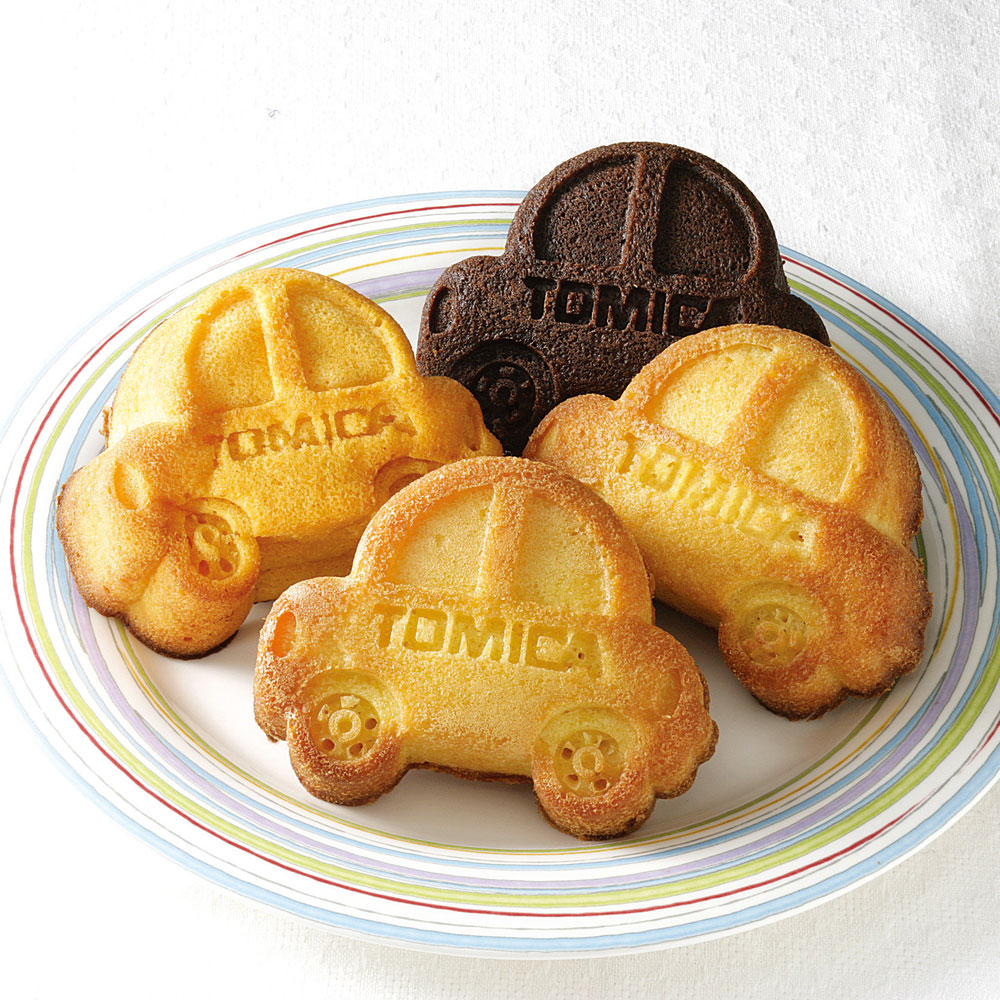 あーさん　お菓子詰め合わせ　トミカ Amazon.co.jp: 尾上萬 トミカ 手さげ缶 1個 オノエマン 手提げ